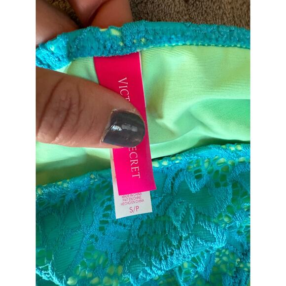 Victorias Secret Bikini - Picture 6 of 7